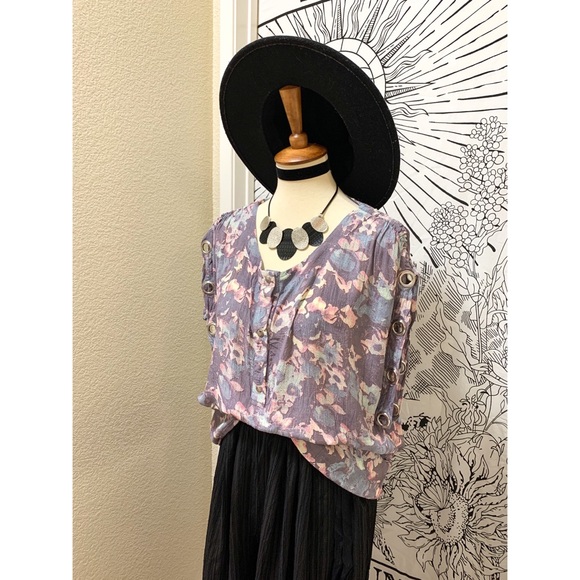 π Amazing modern top - Picture 10 of 11